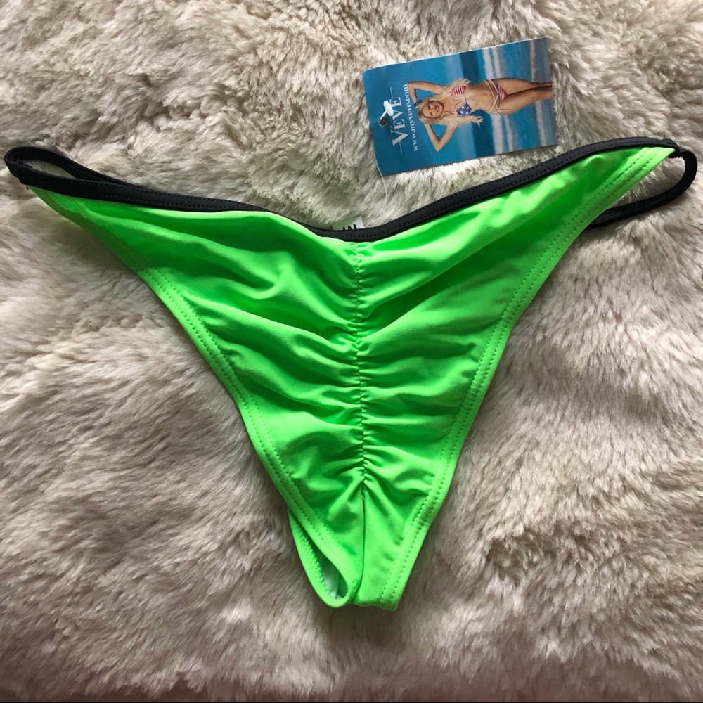 Veve Australia Cheeky Bikini Bottom